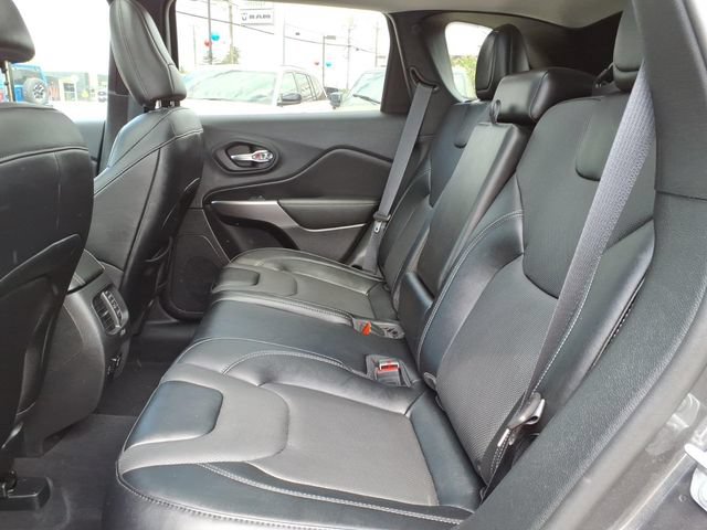 Used 2022 Jeep Cherokee Limited AWD/4WD image 13