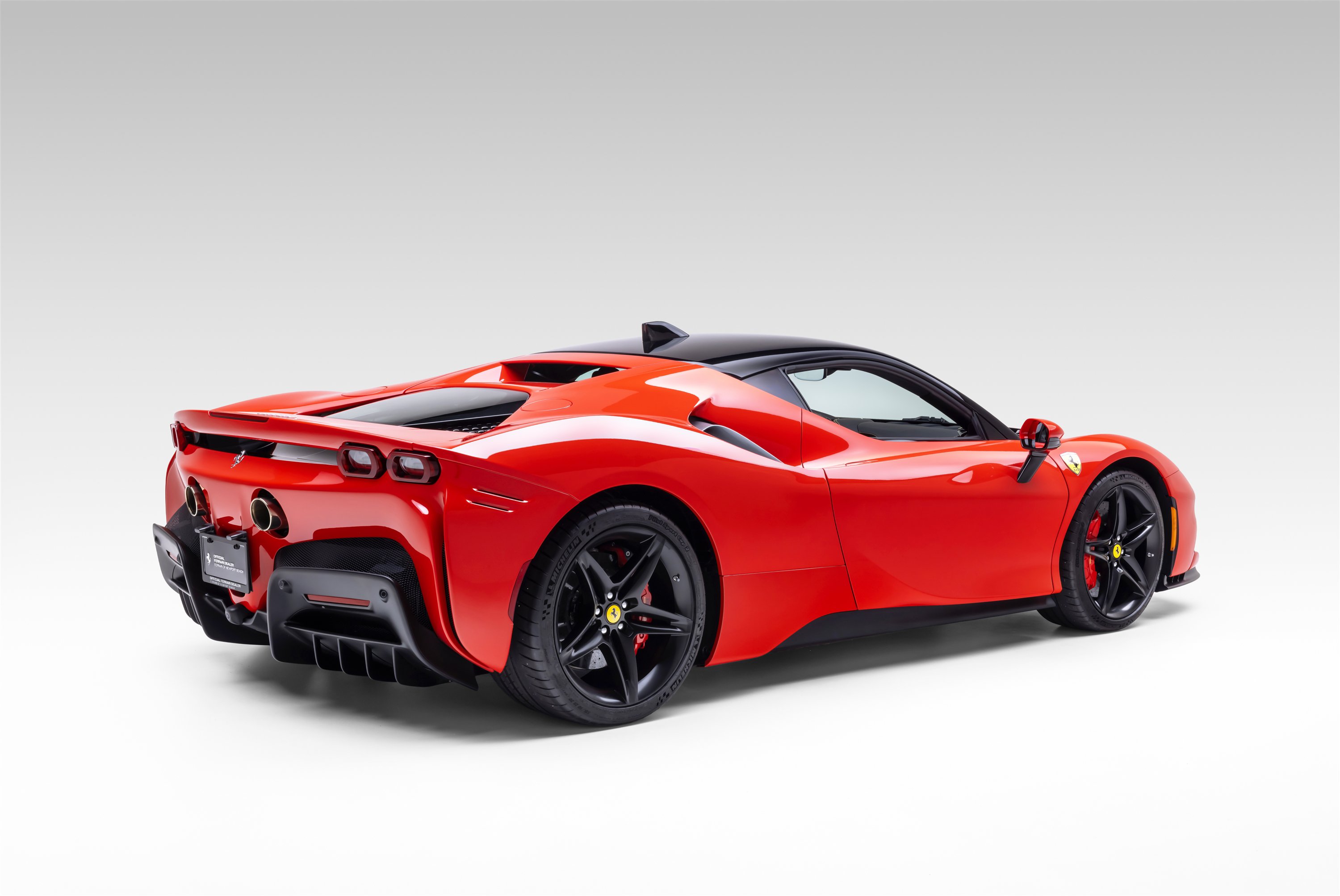 Certified 2021 Ferrari SF90 Stradale AWD/4WD image 5