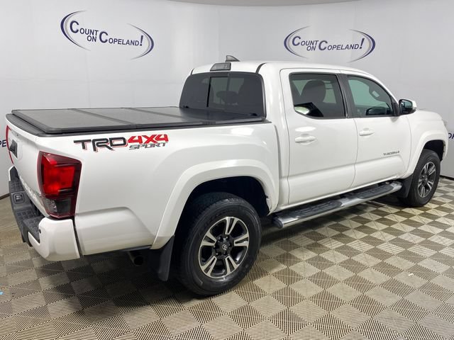 Used 2019 Toyota Tacoma TRD Sport AWD/4WD image 7