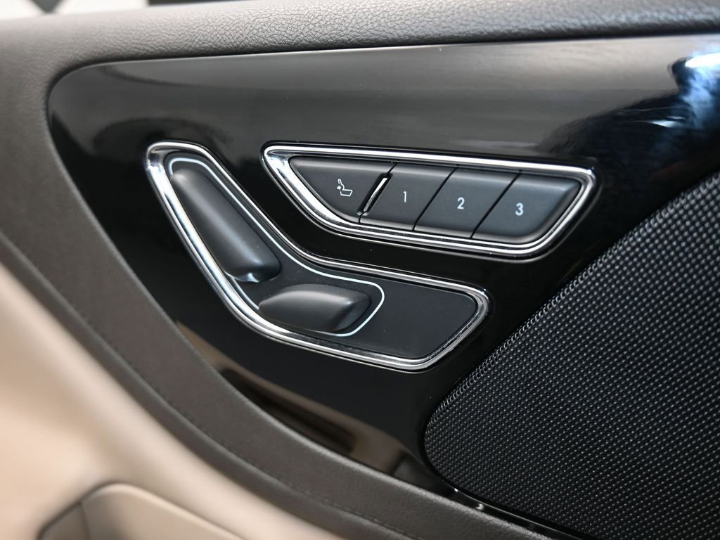 Used 2022 Lincoln Aviator Reserve w/ Elements Package Plus image 14