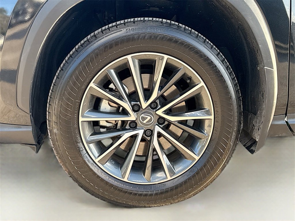 Used 2025 Lexus NX 250 FWD w/ Premium Package image 32