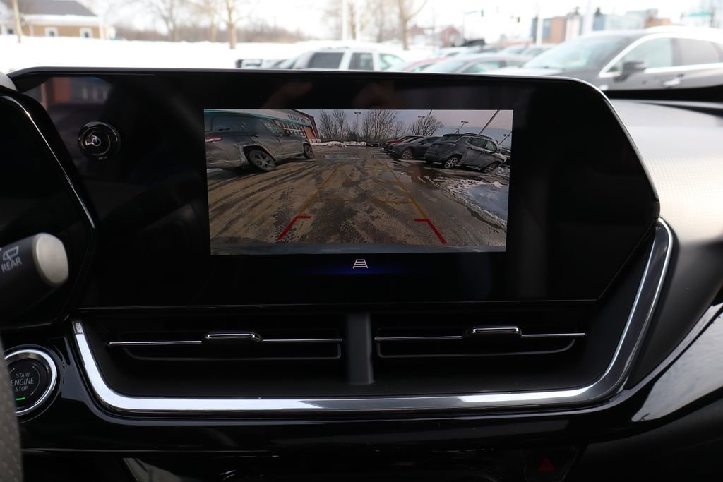 New 2026 Chevrolet Trax RS w/ Sunroof Package FWD image 19