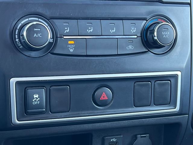 Used 2018 Nissan Titan S w/ S Utility Package image 24