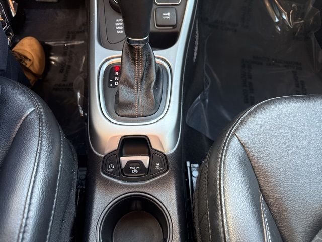 Used 2018 Jeep Compass Latitude w/ Popular Equipment Group AWD/4WD image 13
