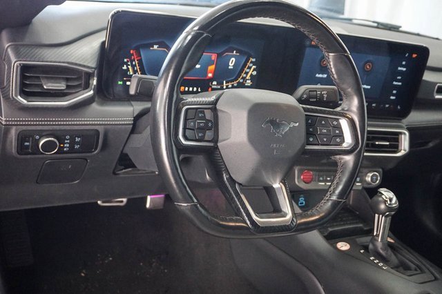 Used 2024 Ford Mustang Premium image 9