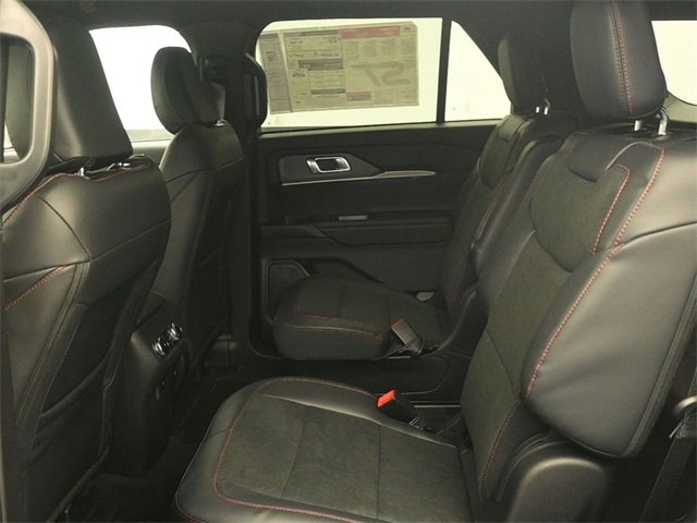 New 2026 Ford Explorer ST image 10