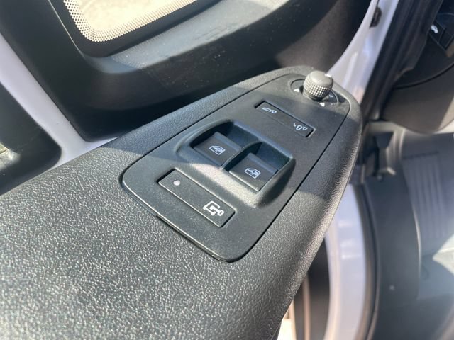 Used 2025 RAM ProMaster 2500 w/ Convenience Group FWD image 12