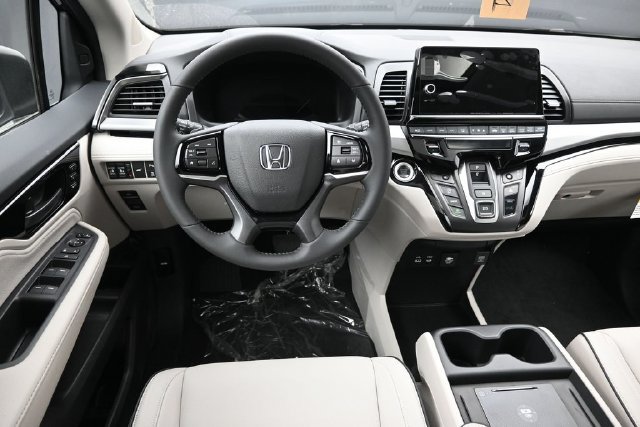 New 2027 Honda Odyssey Touring image 12