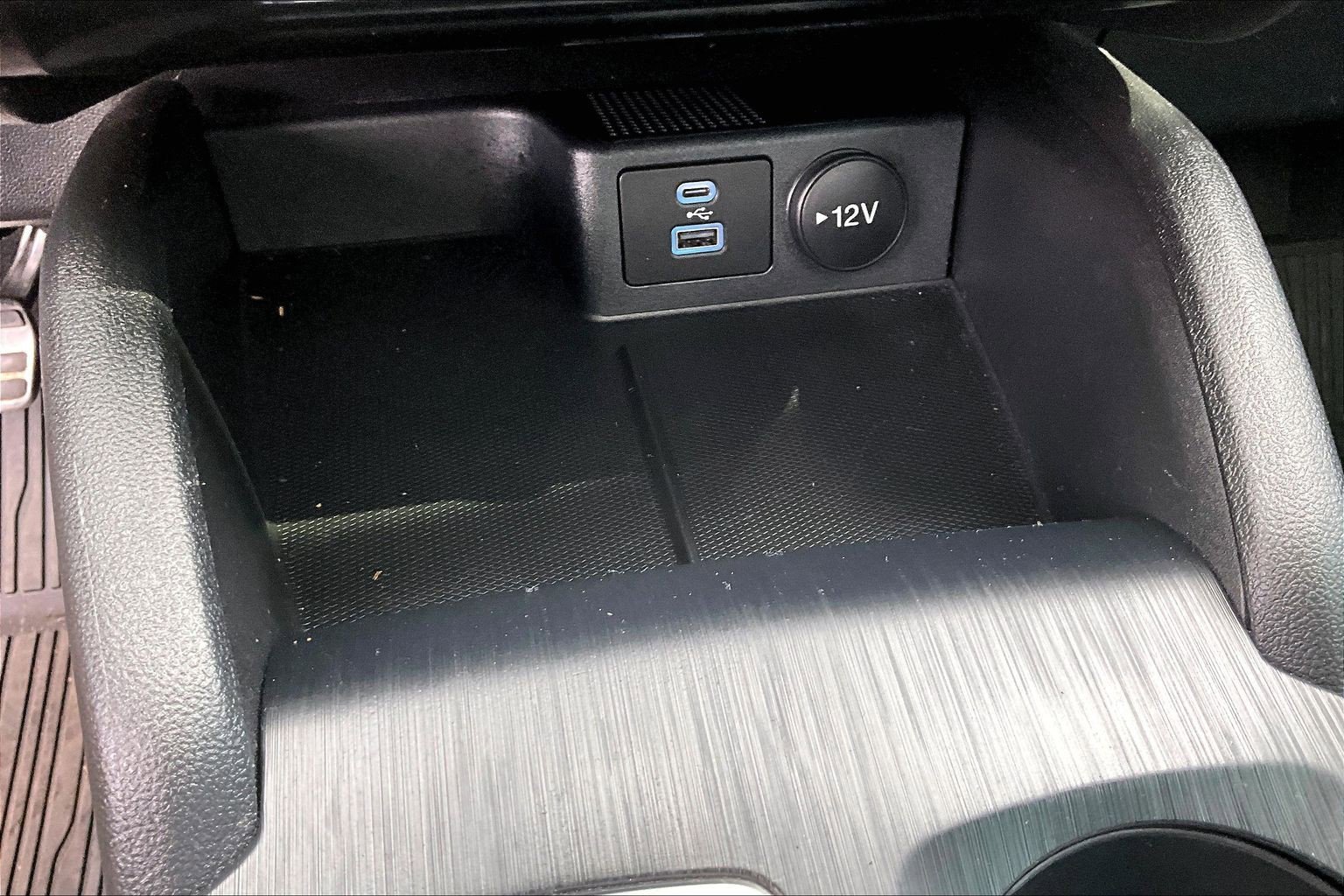 Used 2023 Ford Escape ST-Line w/ Tech Pack #1 FWD image 34