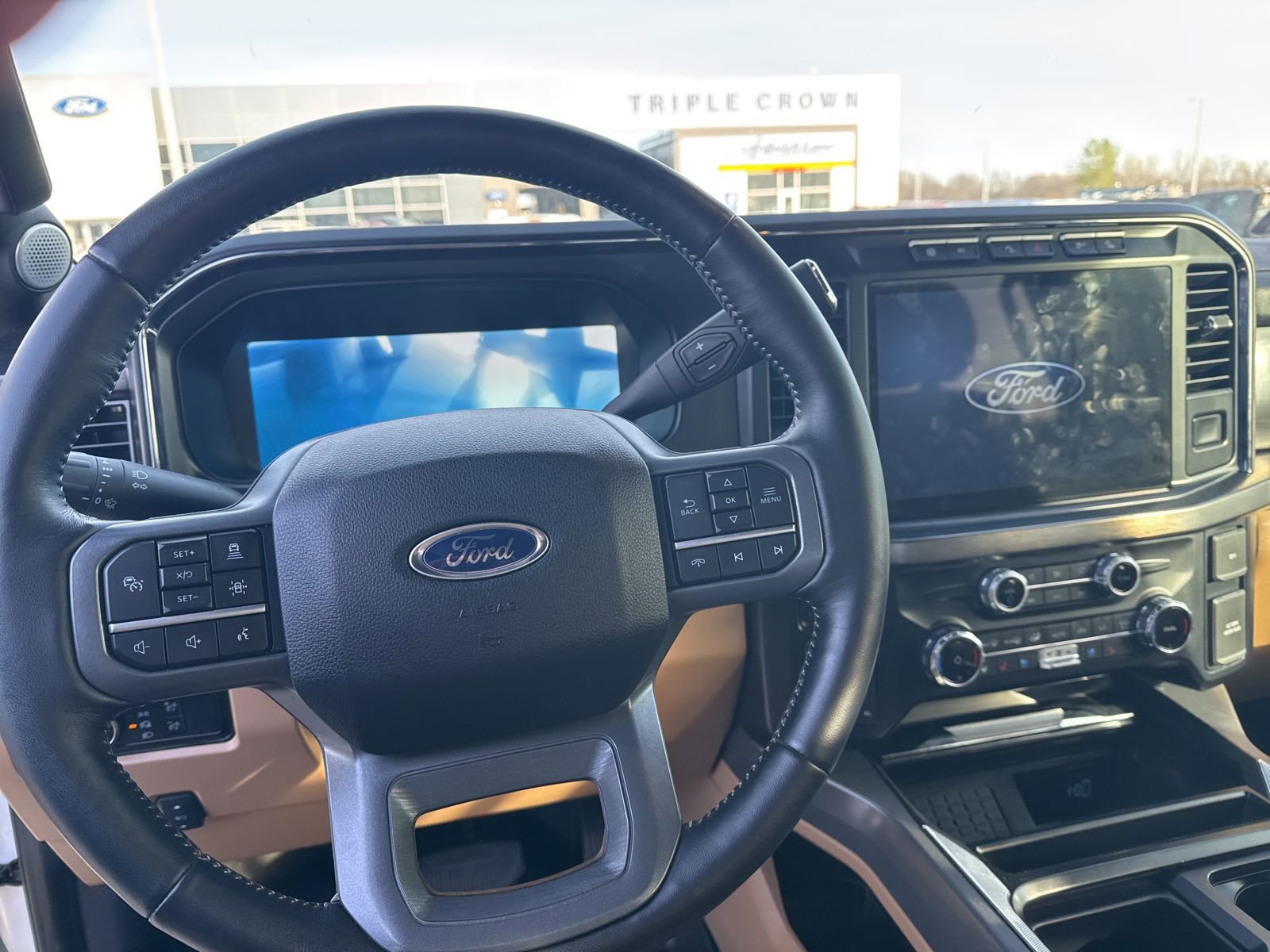 Used 2024 Ford F250 Lariat w/ Lariat Ultimate Package image 10