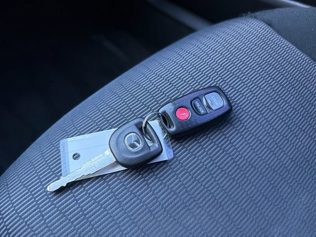 Used 2007 MAZDA MAZDA3 i Touring image 29