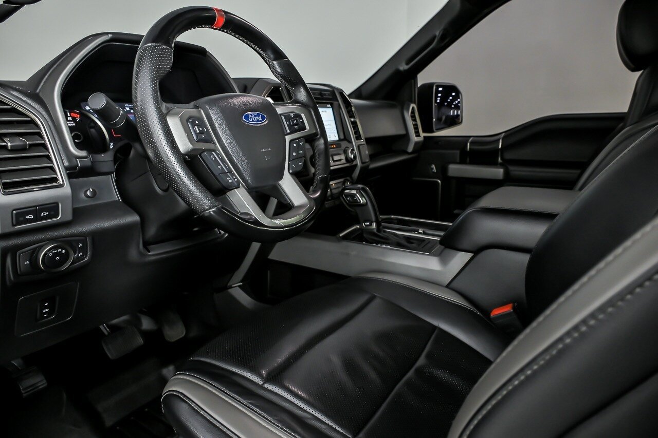 Used 2018 Ford F150 Raptor w/ Equipment Group 802A Luxury image 19