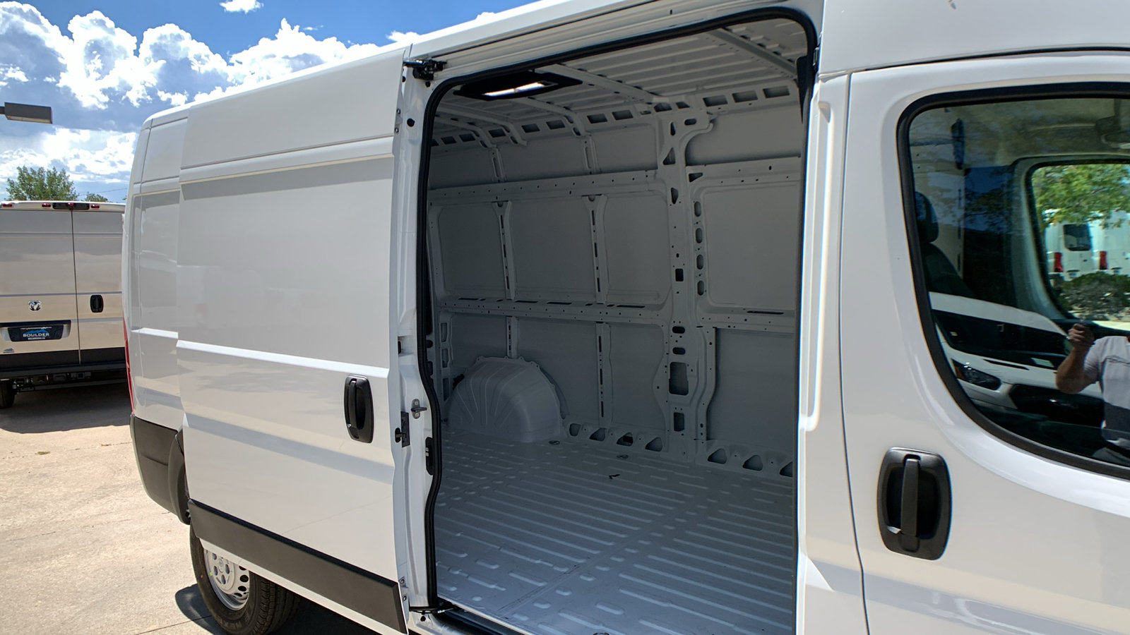 New 2026 RAM ProMaster 2500 w/ Convenience Group FWD image 24
