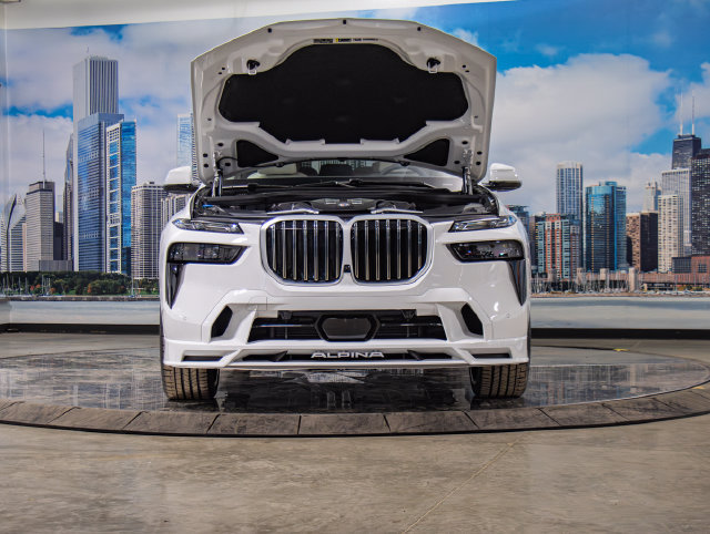 New 2026 BMW ALPINA XB7 AWD/4WD image 4