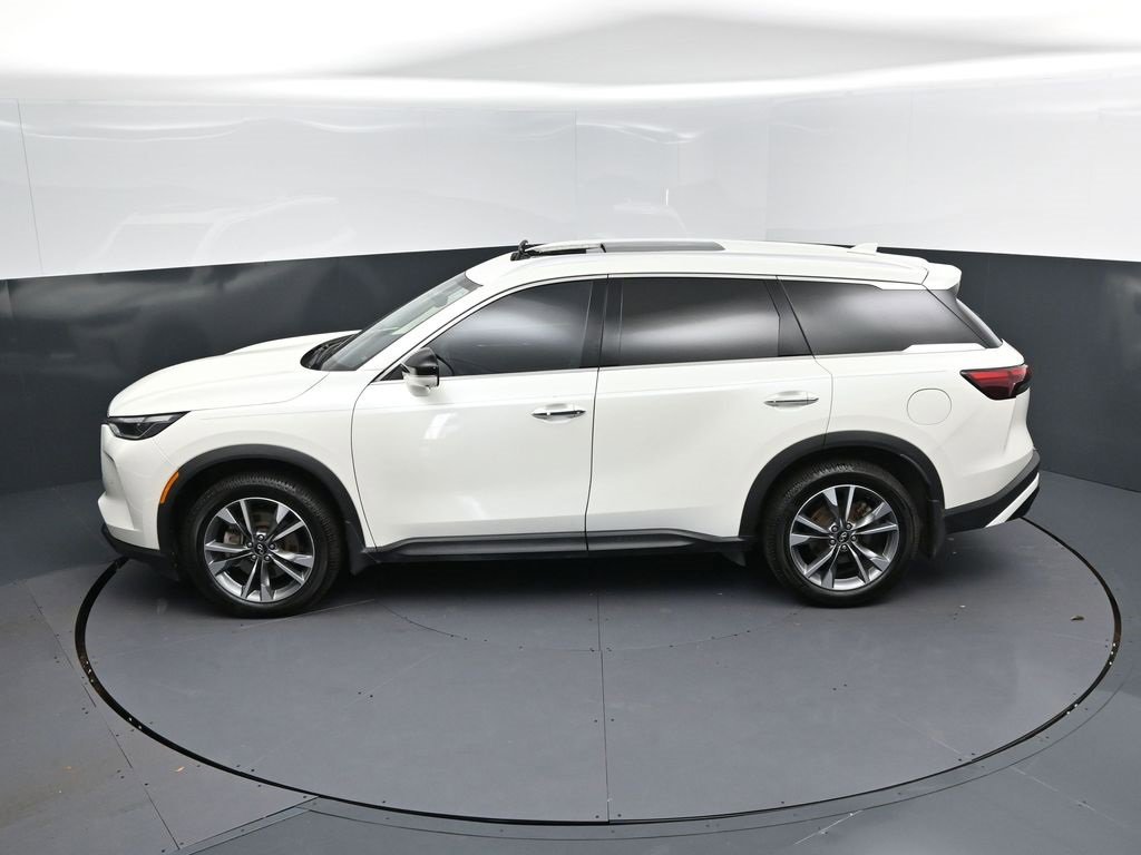 Certified 2023 INFINITI QX60 Luxe w/ Performance Audio Package image 35