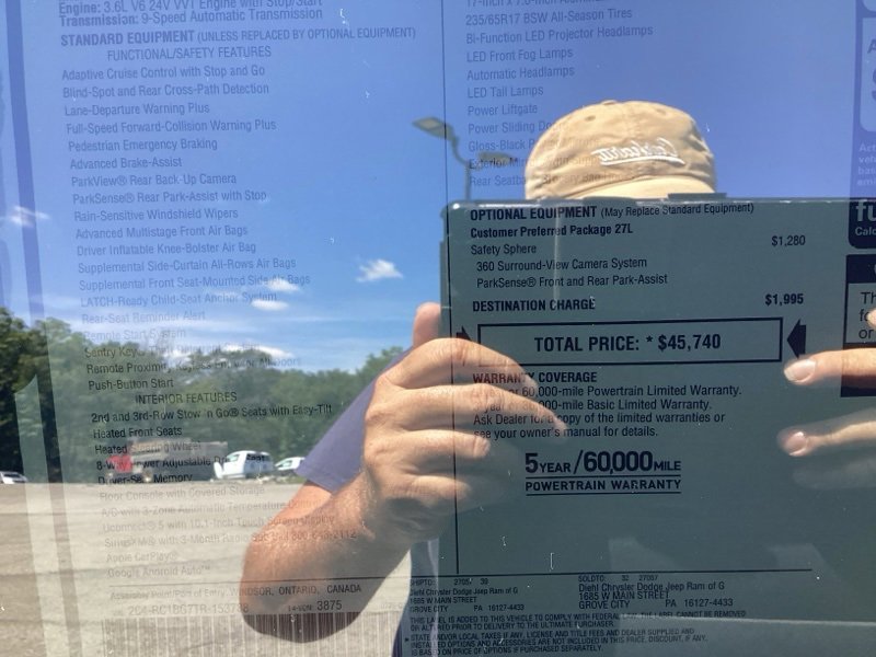 New 2026 Chrysler Pacifica Select image 16