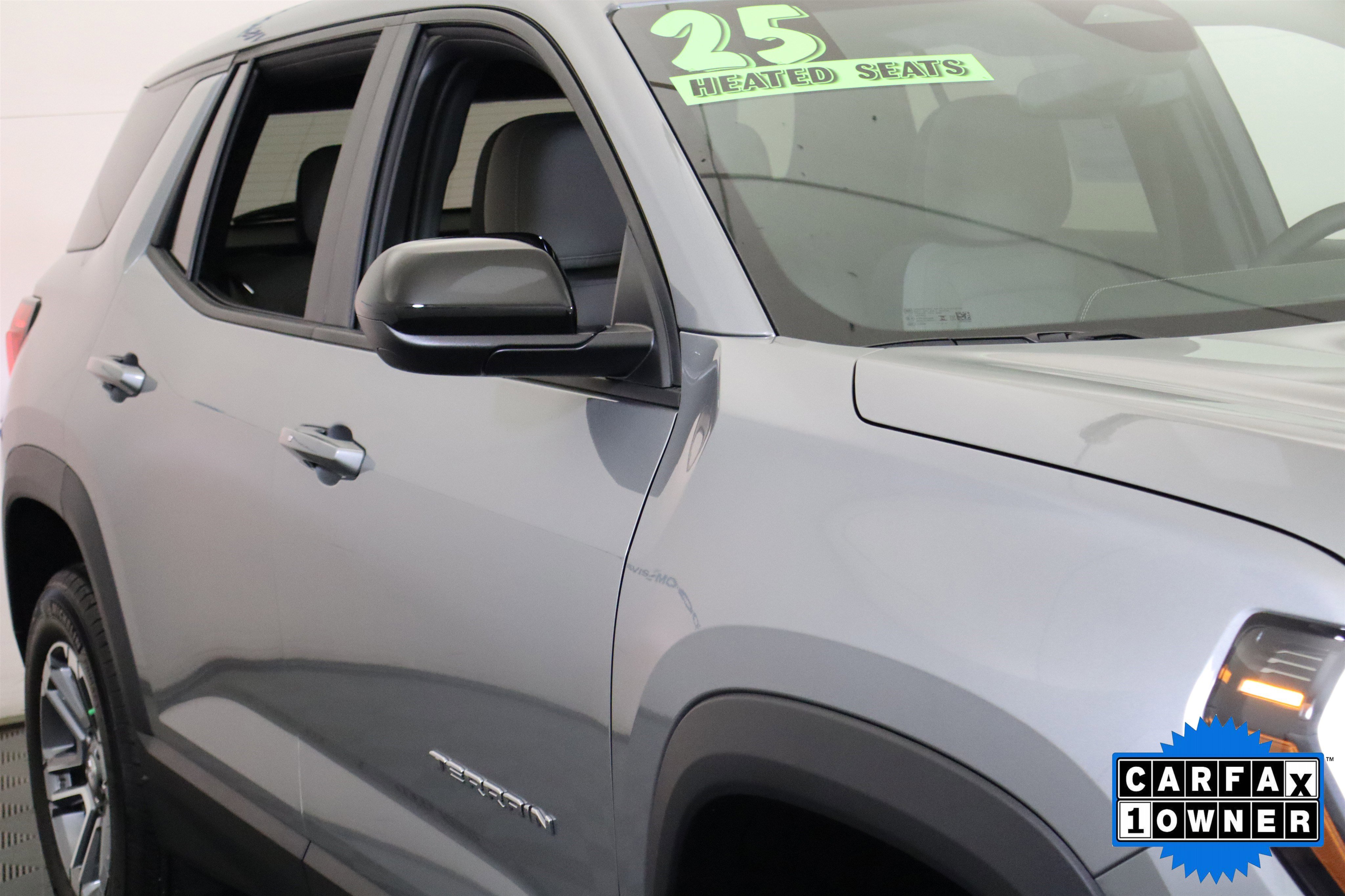 Used 2025 GMC Terrain Elevation w/ LPO, Floor Liner Package image 3