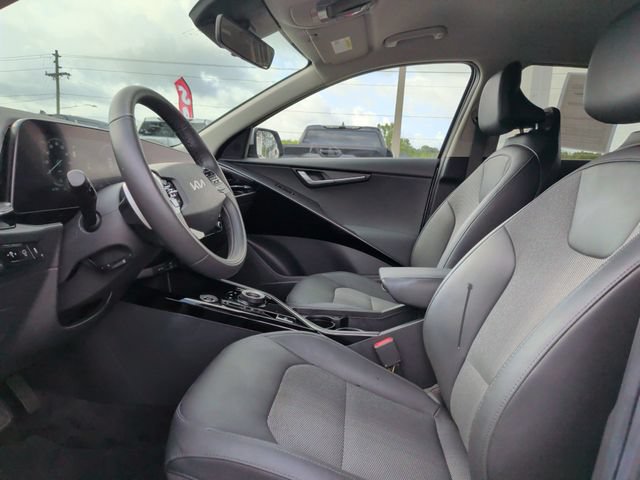 Used 2023 Kia Niro Wind w/ Wind Preserve Package FWD image 14