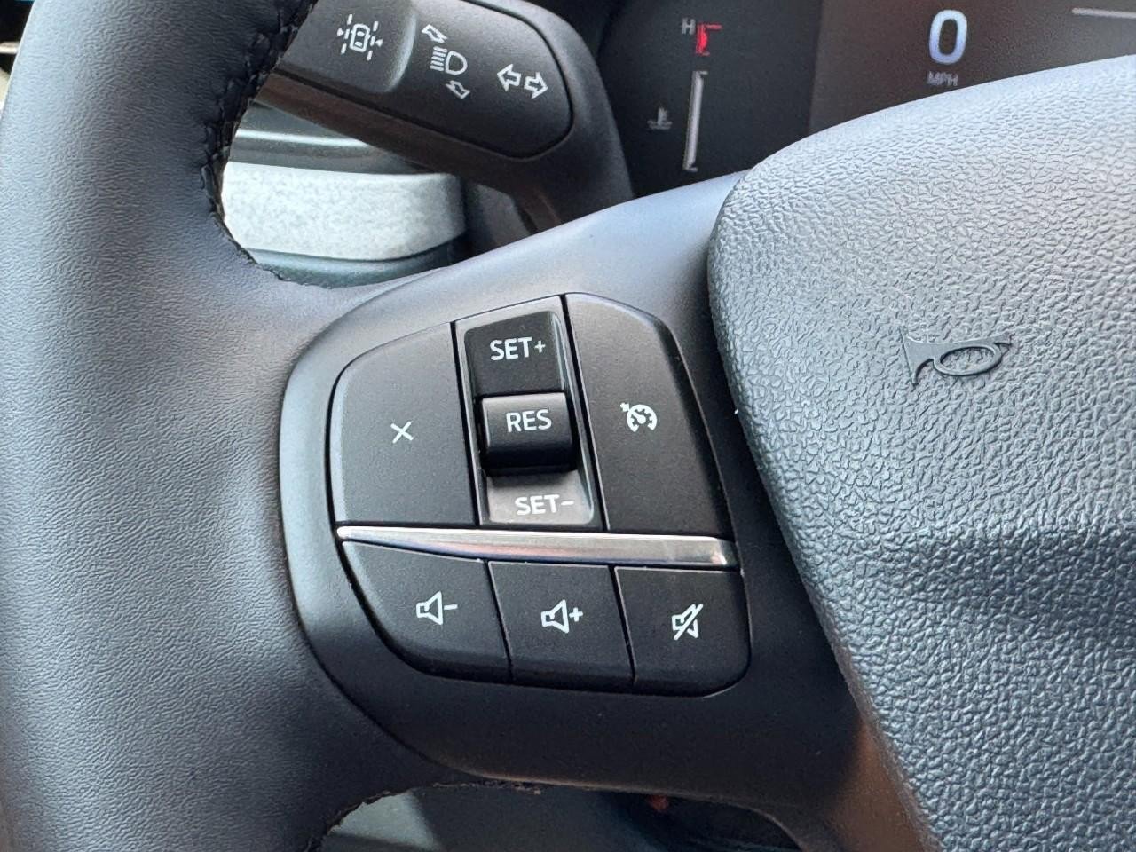 New 2025 Ford Maverick XLT w/ XLT Luxury Package image 13