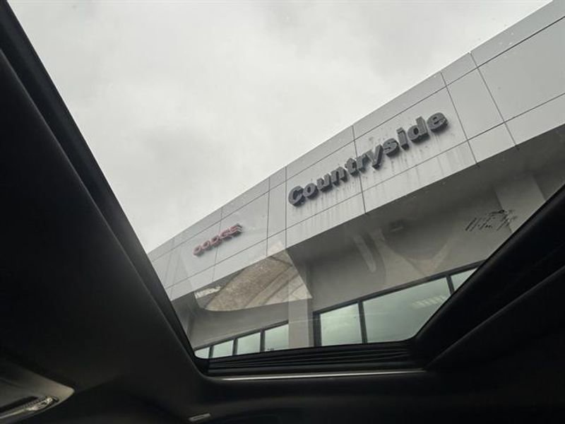 Used 2024 Dodge Durango GT image 19