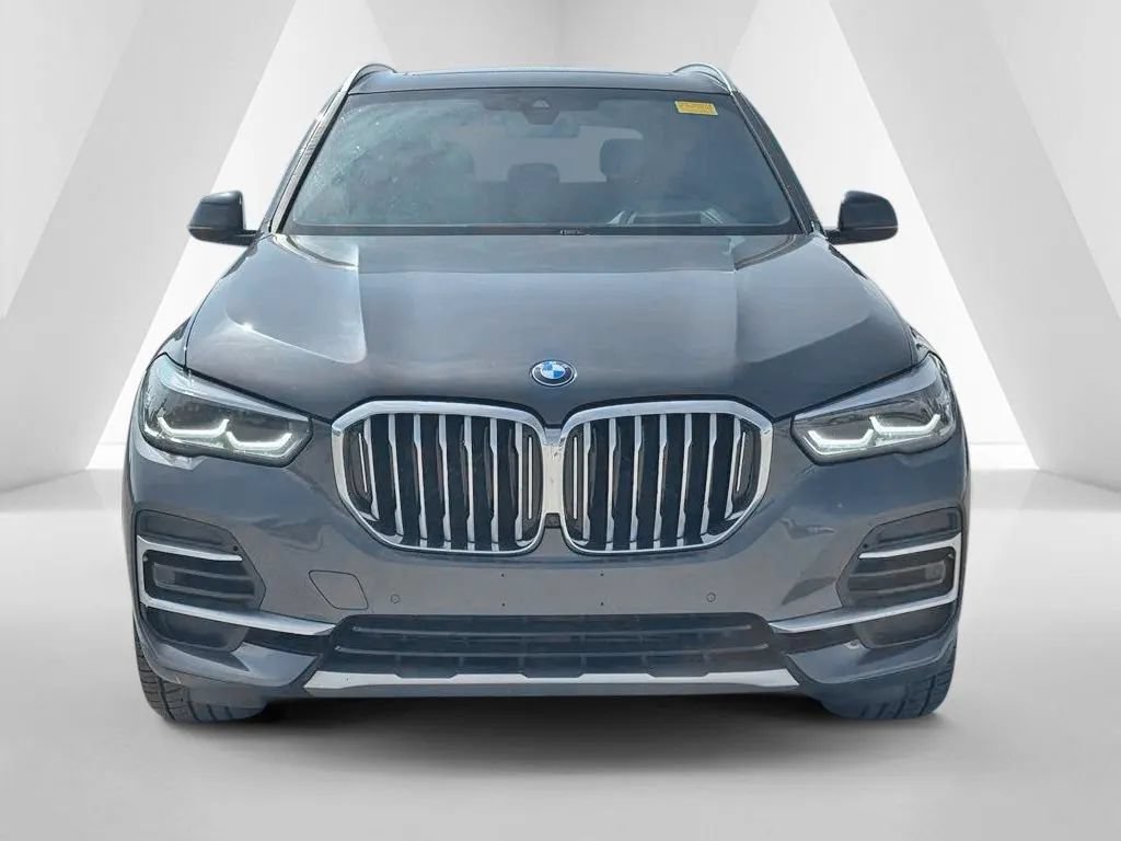 Used 2022 BMW X5 xDrive40i AWD/4WD image 2