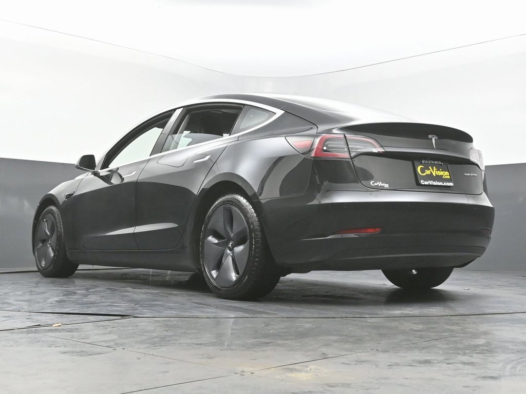 Used 2018 Tesla Model 3 Long Range image 48