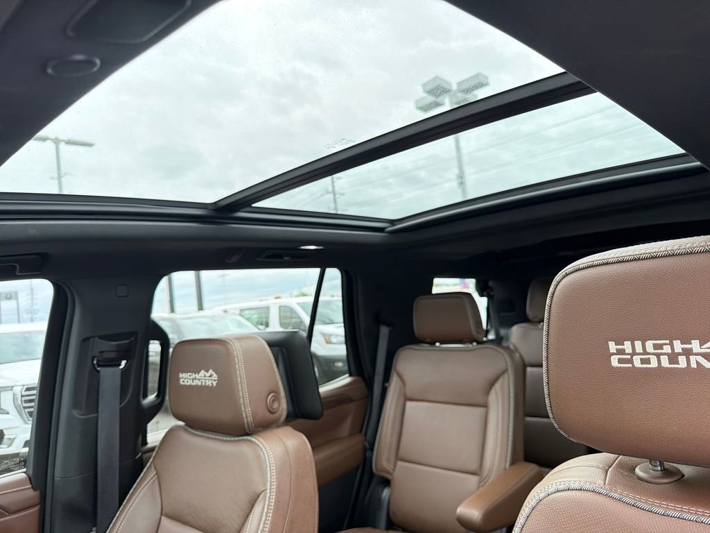 Used 2024 Chevrolet Tahoe High Country image 23