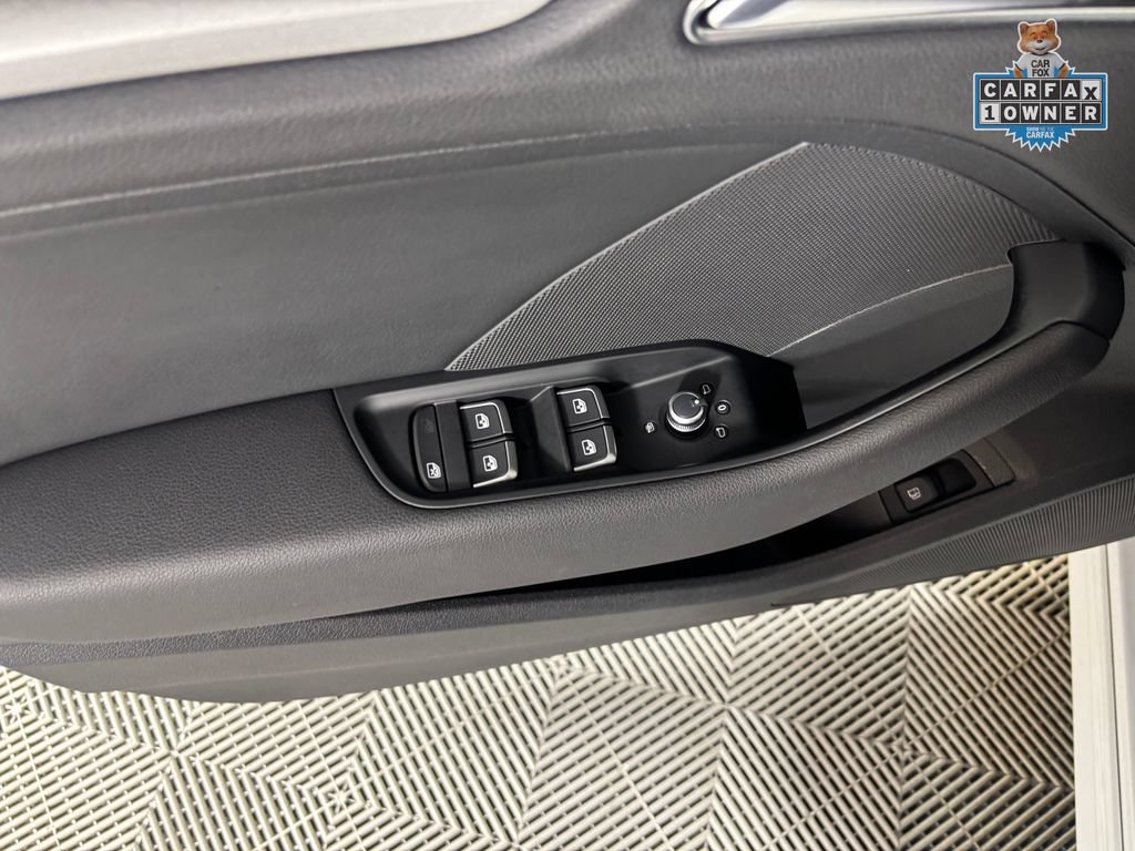 Used 2018 Audi A3 e-tron Premium w/ Sport Package FWD image 14