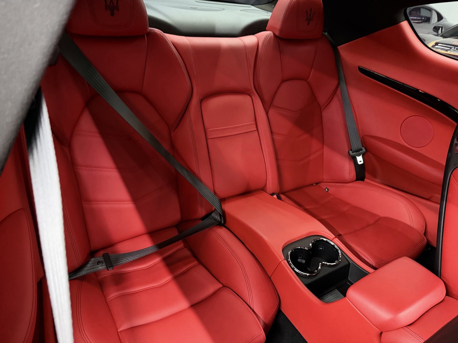 Used 2017 Maserati GranTurismo Sport image 22