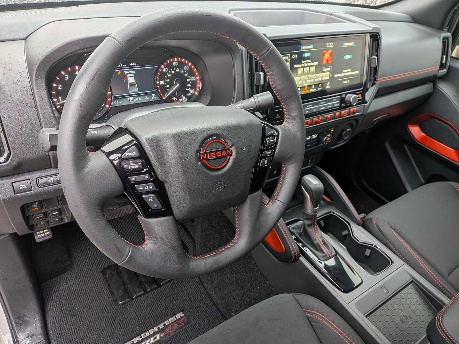 Used 2025 Nissan Frontier PRO-4X w/ Pro Convenience Package image 30