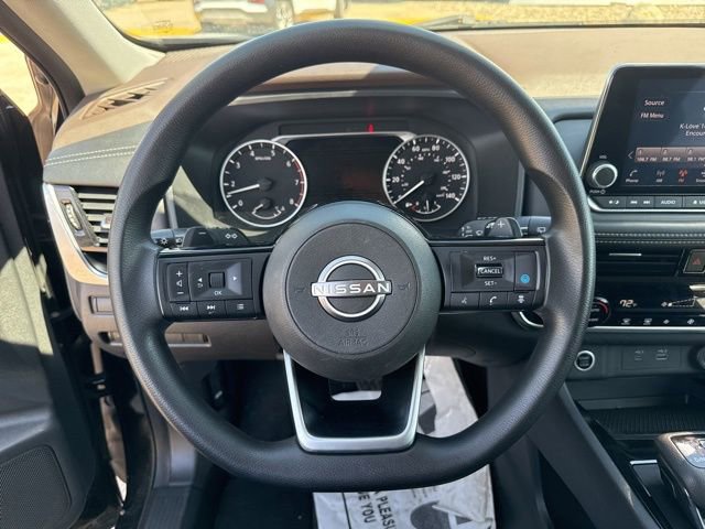 Used 2022 Nissan Rogue SV FWD image 19