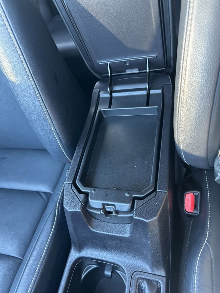 Used 2018 Toyota RAV4 Limited w/ Advanced Technology Package image 15