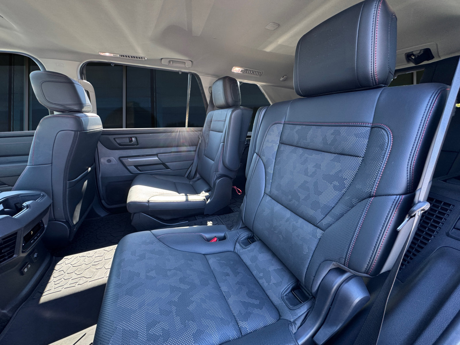 Used 2023 Toyota Sequoia TRD Pro AWD/4WD image 16