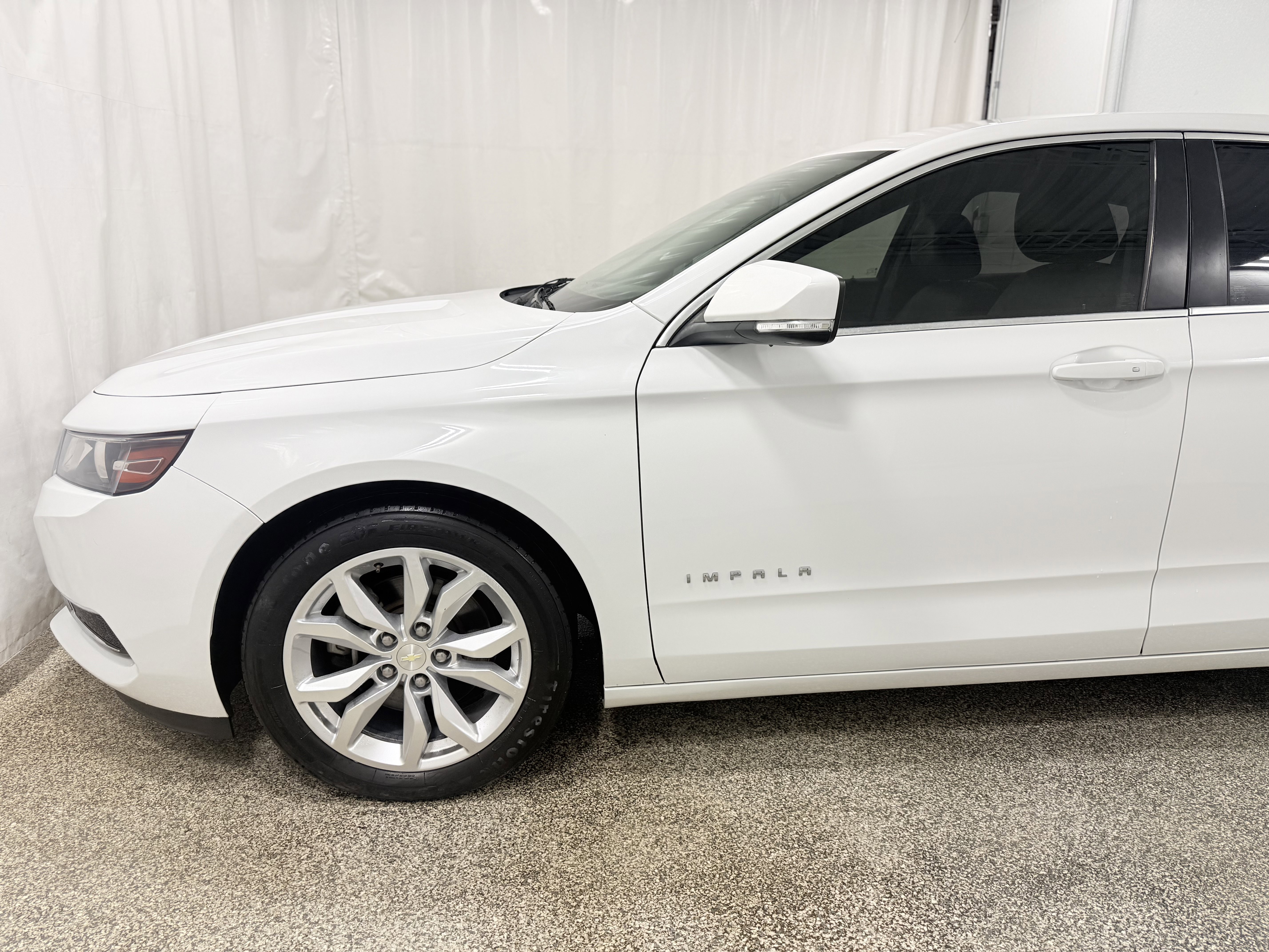 Used 2018 Chevrolet Impala LT image 4