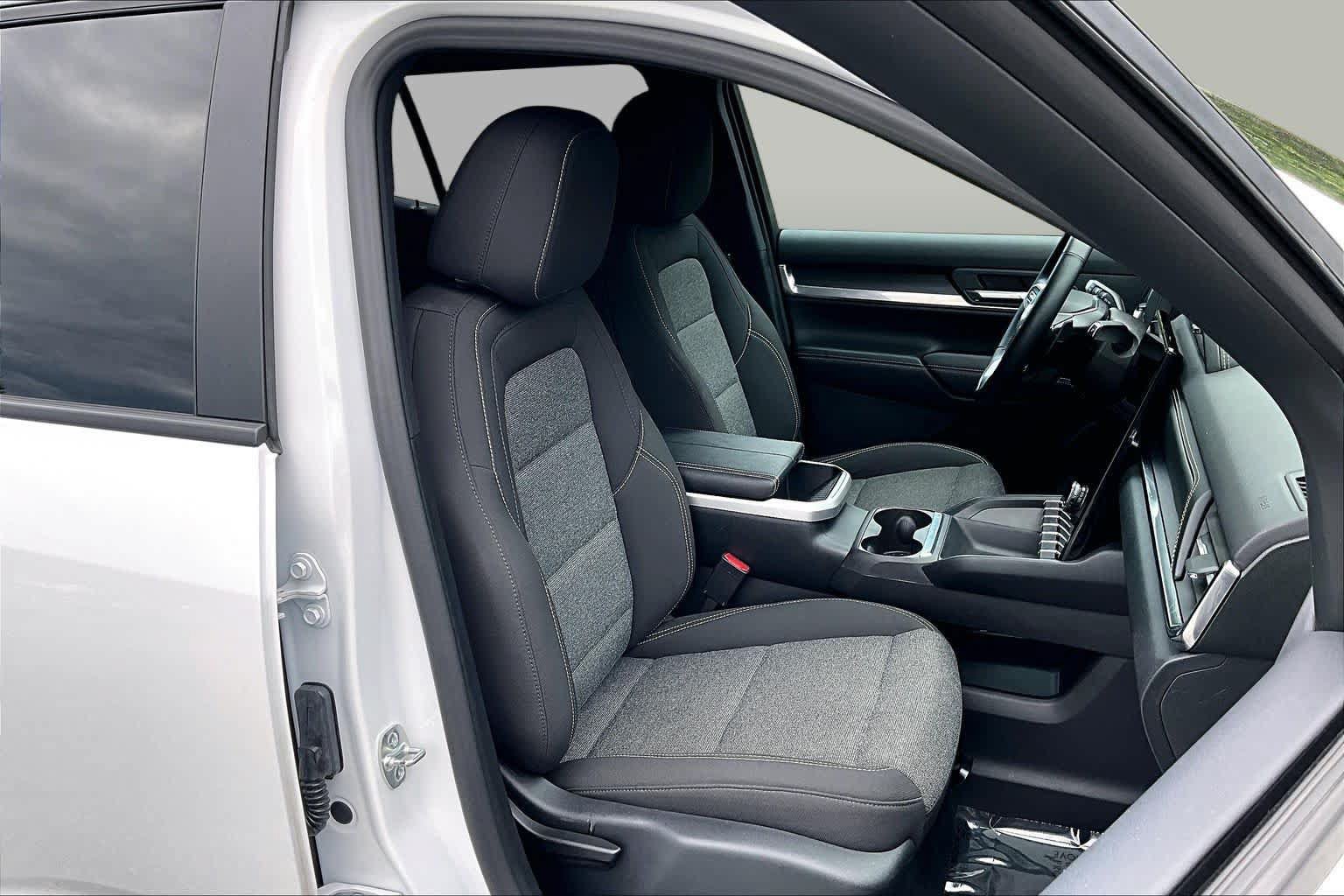 Used 2026 GMC Terrain Elevation AWD/4WD image 9