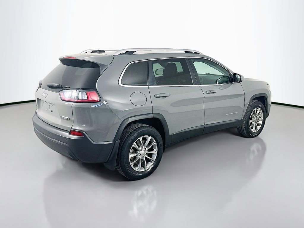 Used 2021 Jeep Cherokee Latitude Plus AWD/4WD image 7