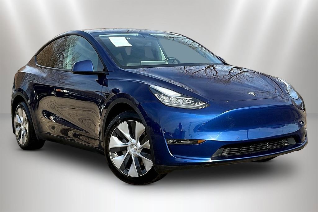 Used 2021 Tesla Model Y Long Range image 3