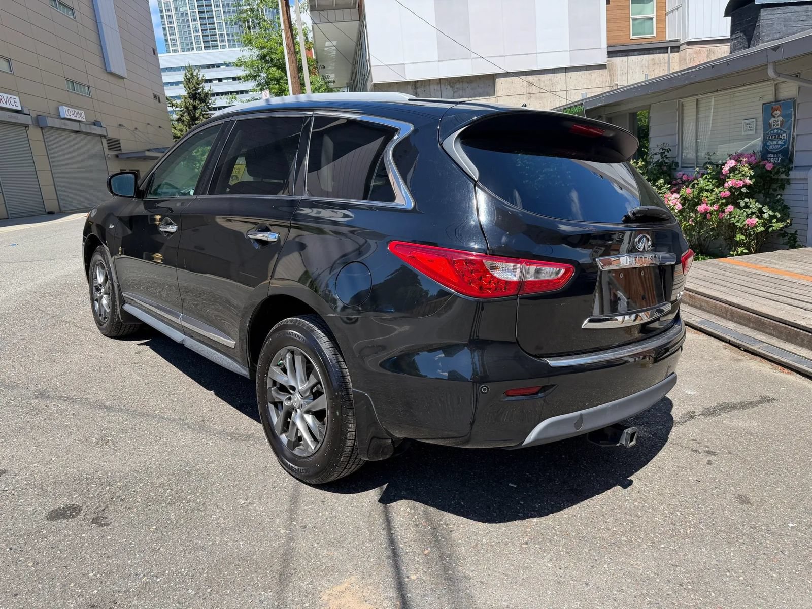 Used 2015 INFINITI QX60 Luxe w/ Premium Plus Package AWD/4WD image 8