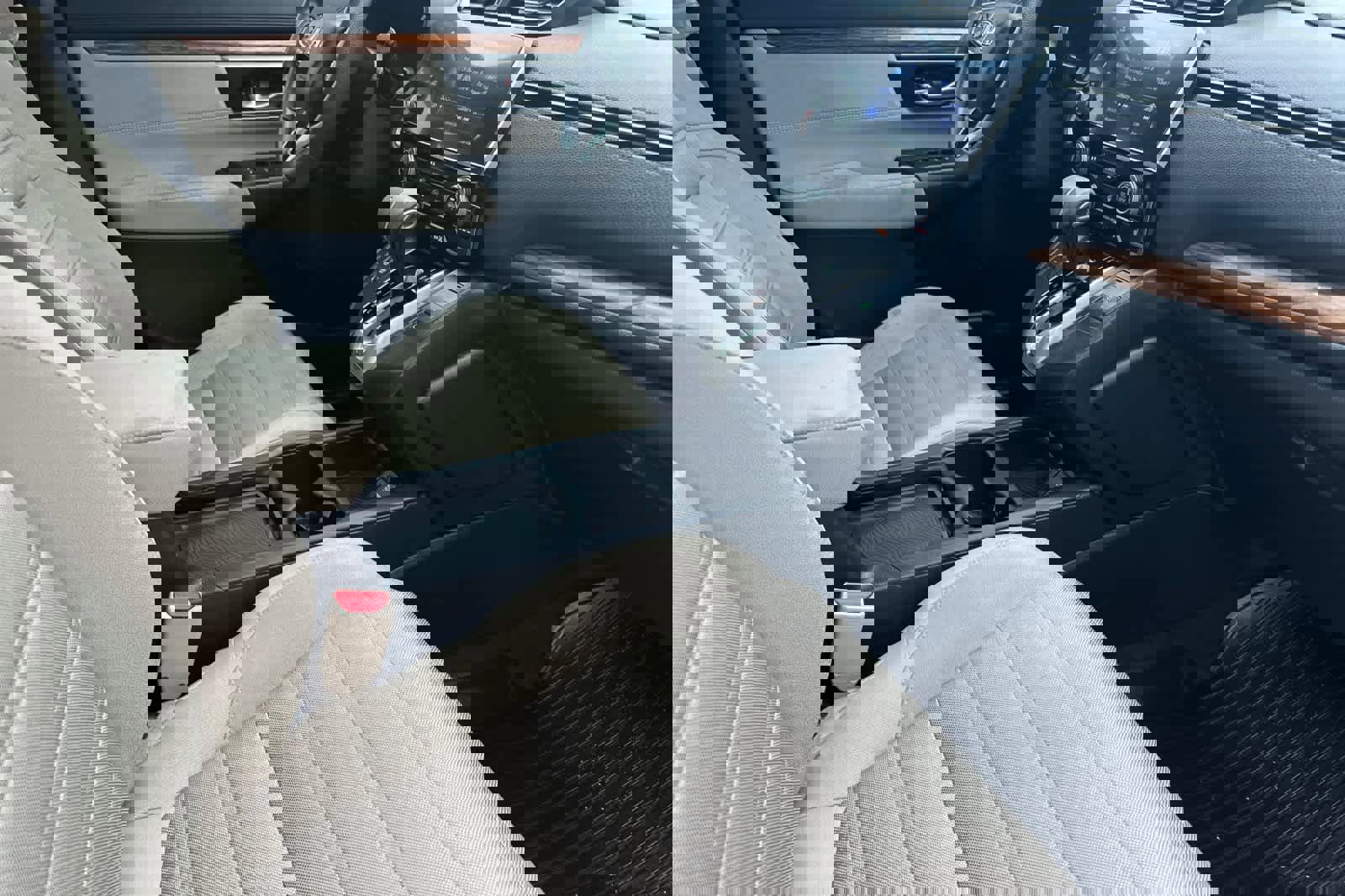 Used 2019 Honda CR-V EX image 16