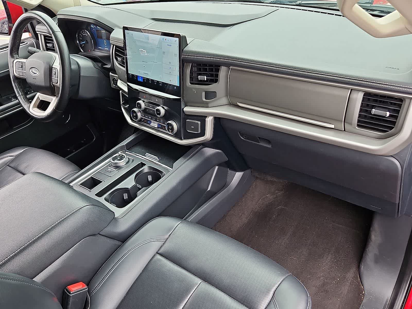 Used 2022 Ford Expedition XLT RWD image 34