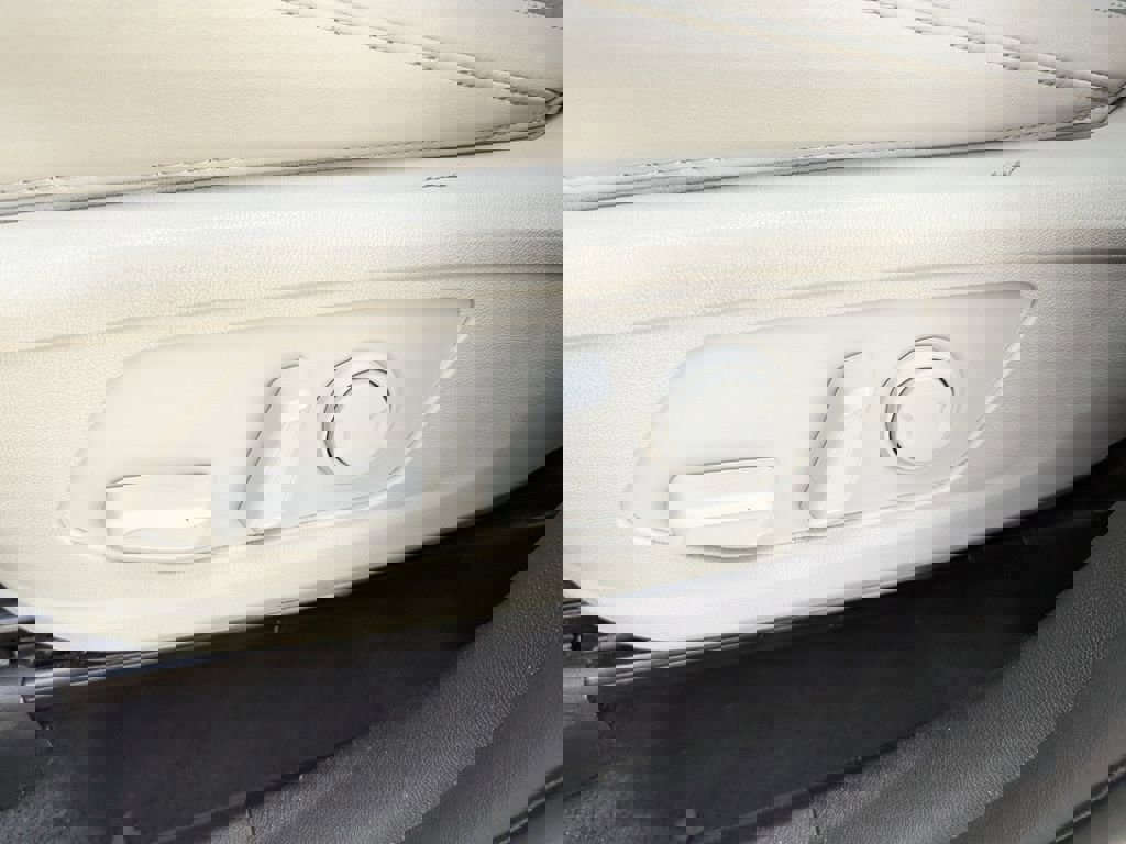 Certified 2022 Kia Sorento S image 17