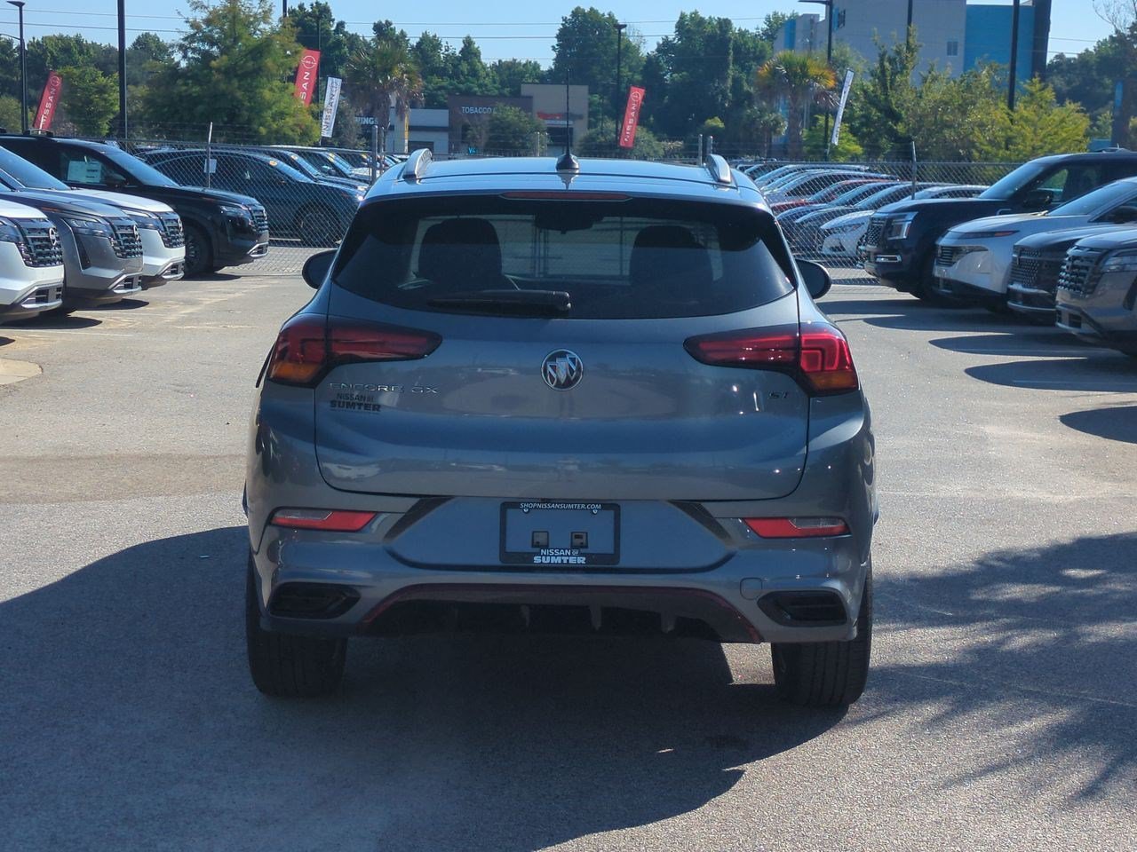 Used 2022 Buick Encore GX Preferred w/ Sport Touring Package FWD image 5