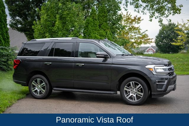Used 2024 Ford Expedition Limited AWD/4WD image 4