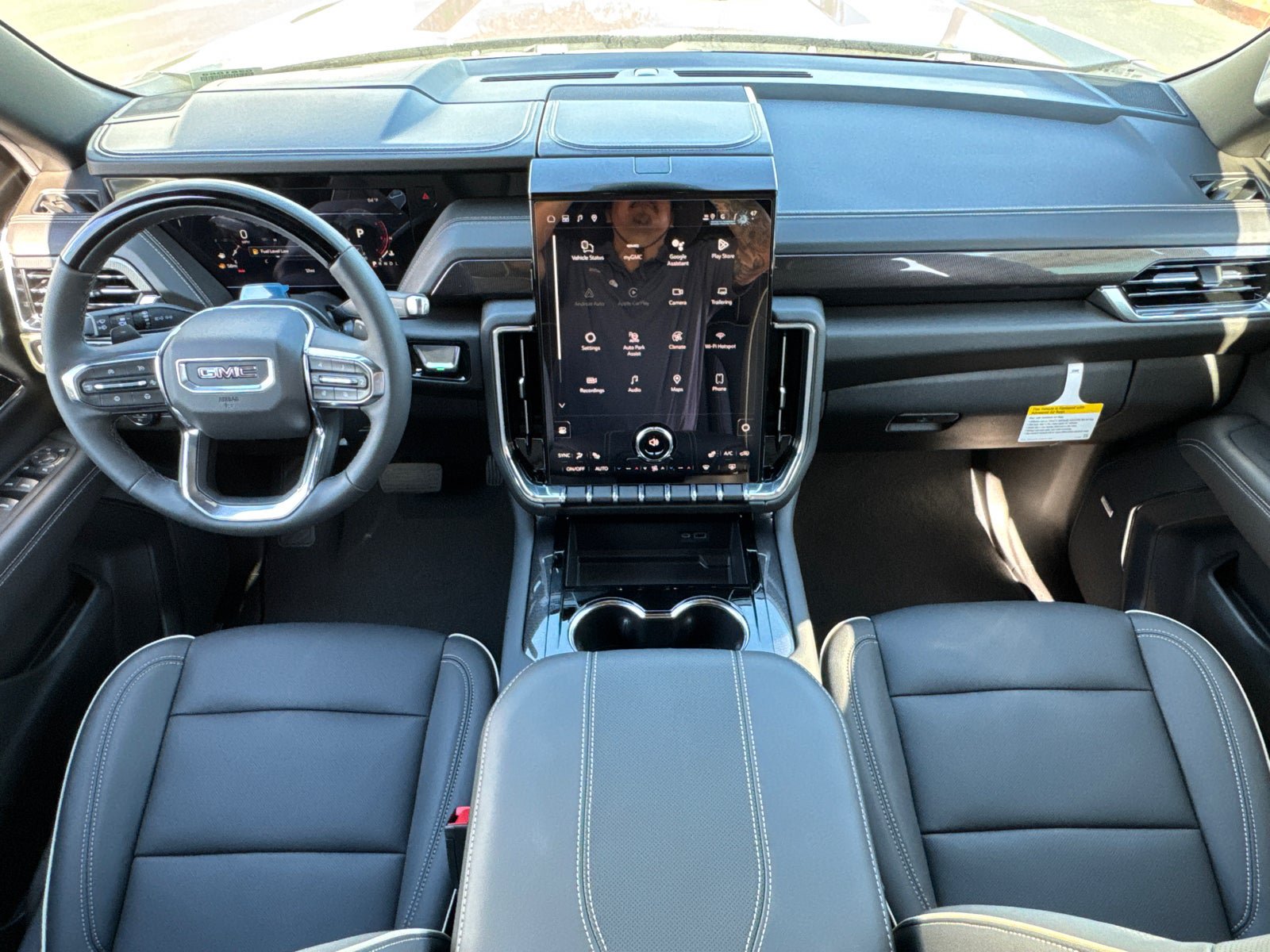 New 2026 GMC Yukon Elevation RWD image 22