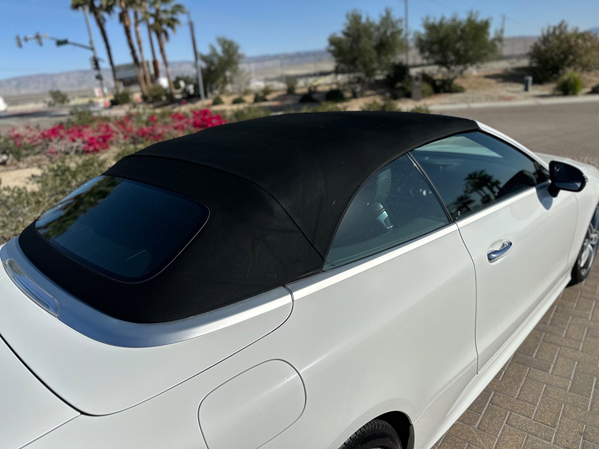 Used 2020 Mercedes-Benz E 450 Cabriolet image 12