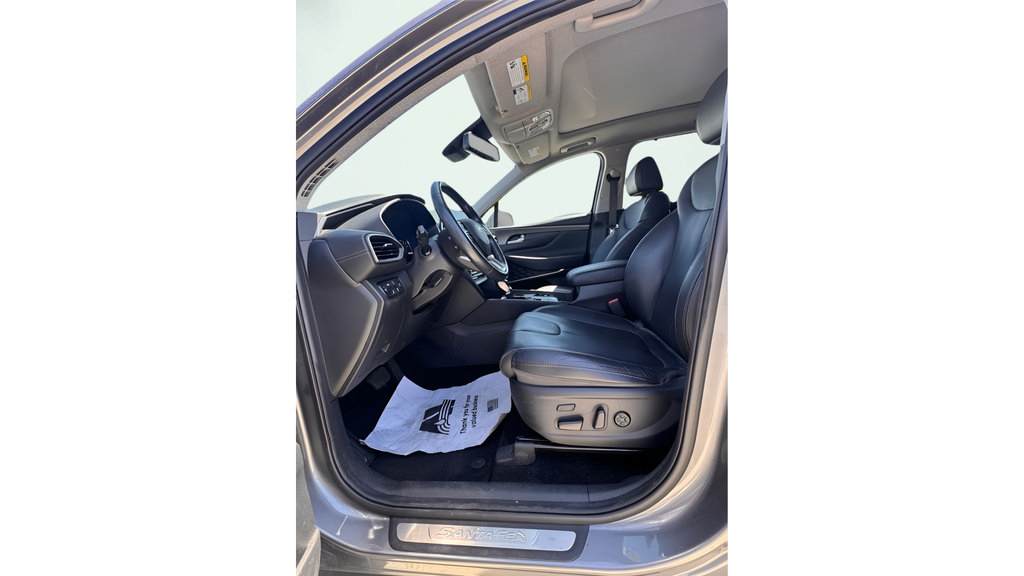 Used 2020 Hyundai Santa Fe Limited AWD/4WD image 10