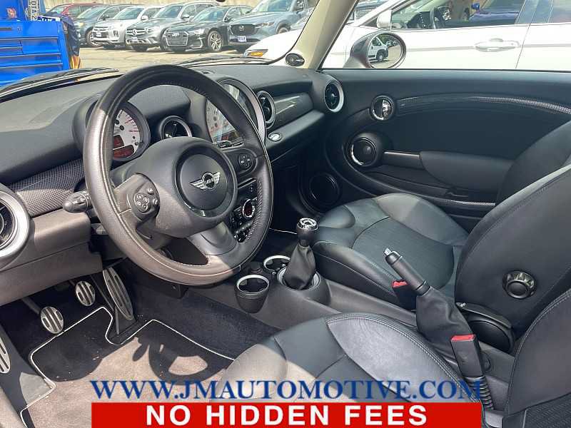 Used 2011 MINI Cooper S FWD image 2