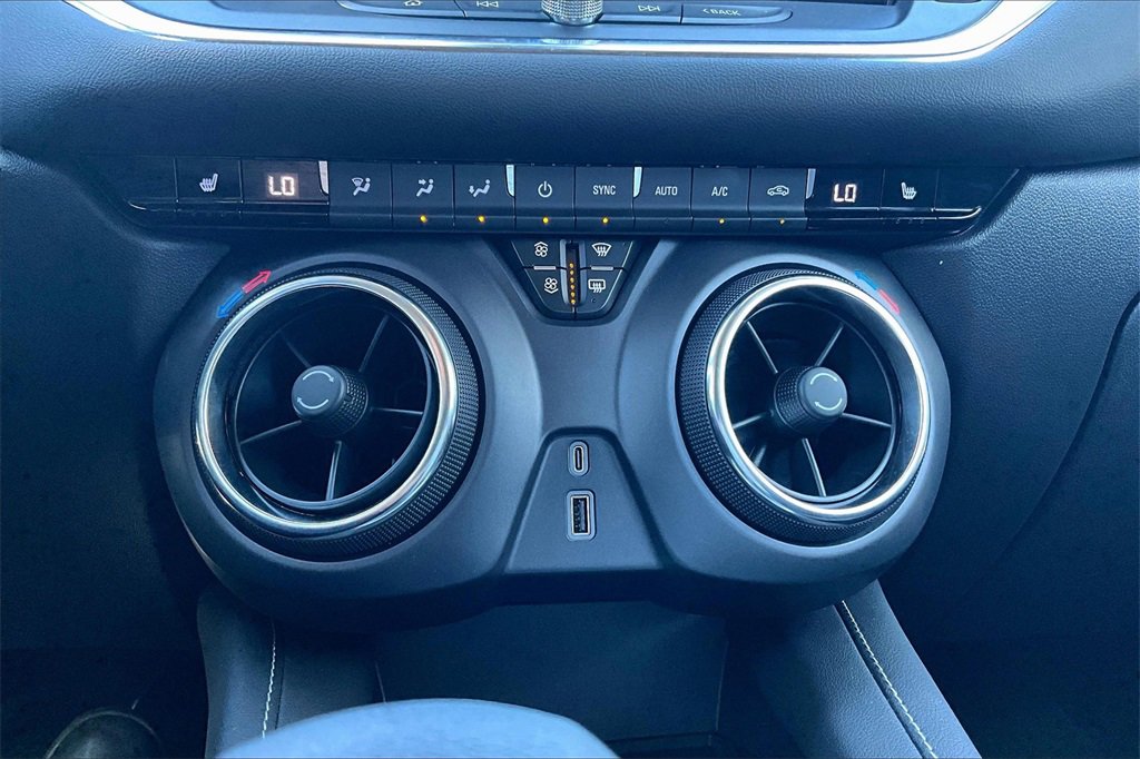 Used 2025 Chevrolet Blazer LT w/ Redline Edition image 11