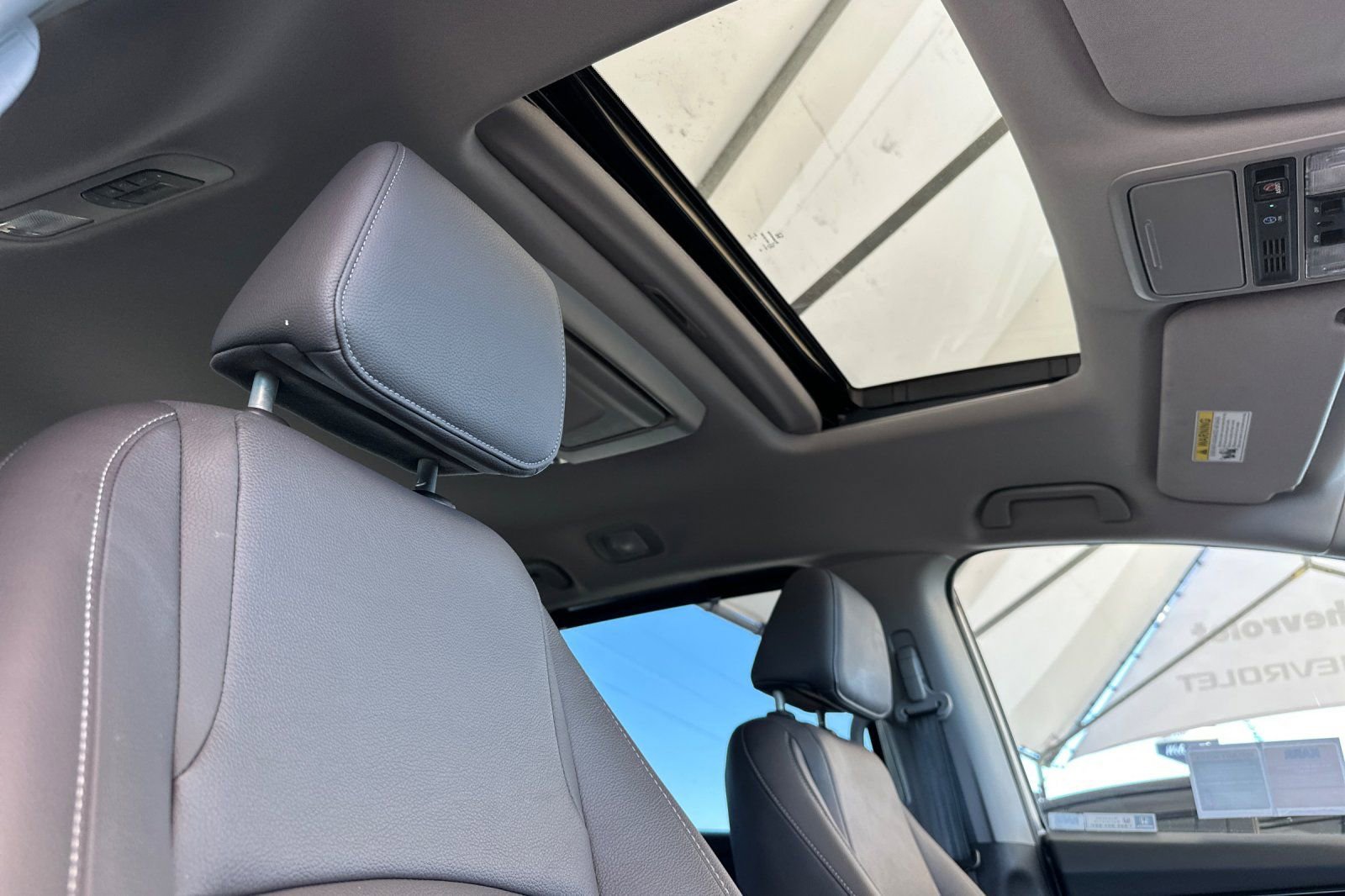 Certified 2024 Honda Odyssey Touring image 18