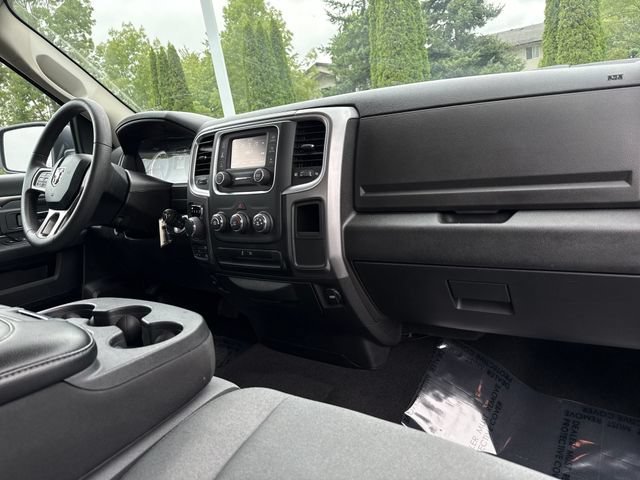 Used 2024 RAM 1500 Classic SLT AWD/4WD image 22
